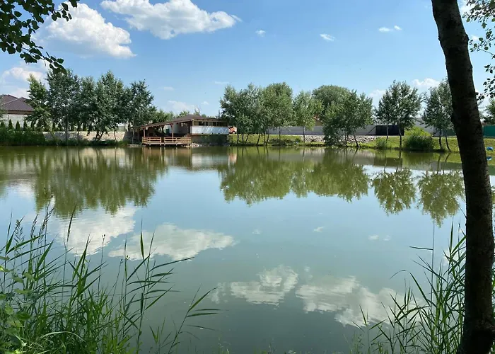 Max Pri Jazere Apartamento Trstice