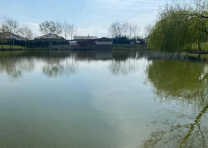 Max Pri Jazere * Trstice